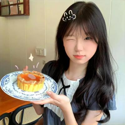 在世界尽头相遇 高清海报